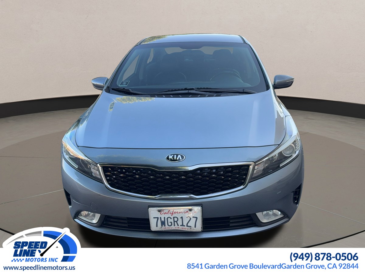 2017 Kia Forte EX photo 3