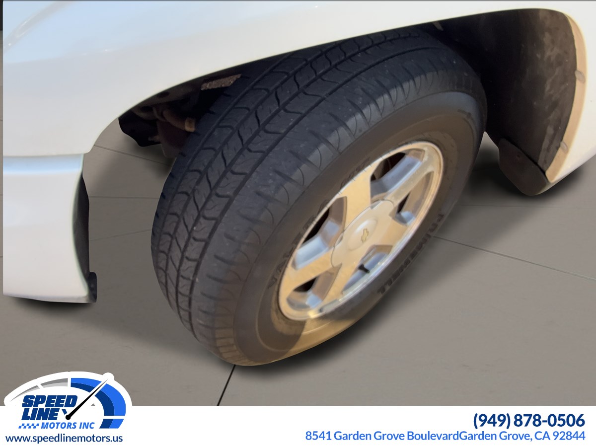 2004 Chevrolet Trailblazer LT photo 18