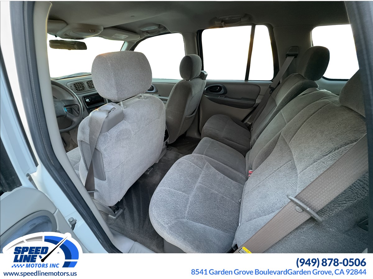 2004 Chevrolet Trailblazer LT photo 9