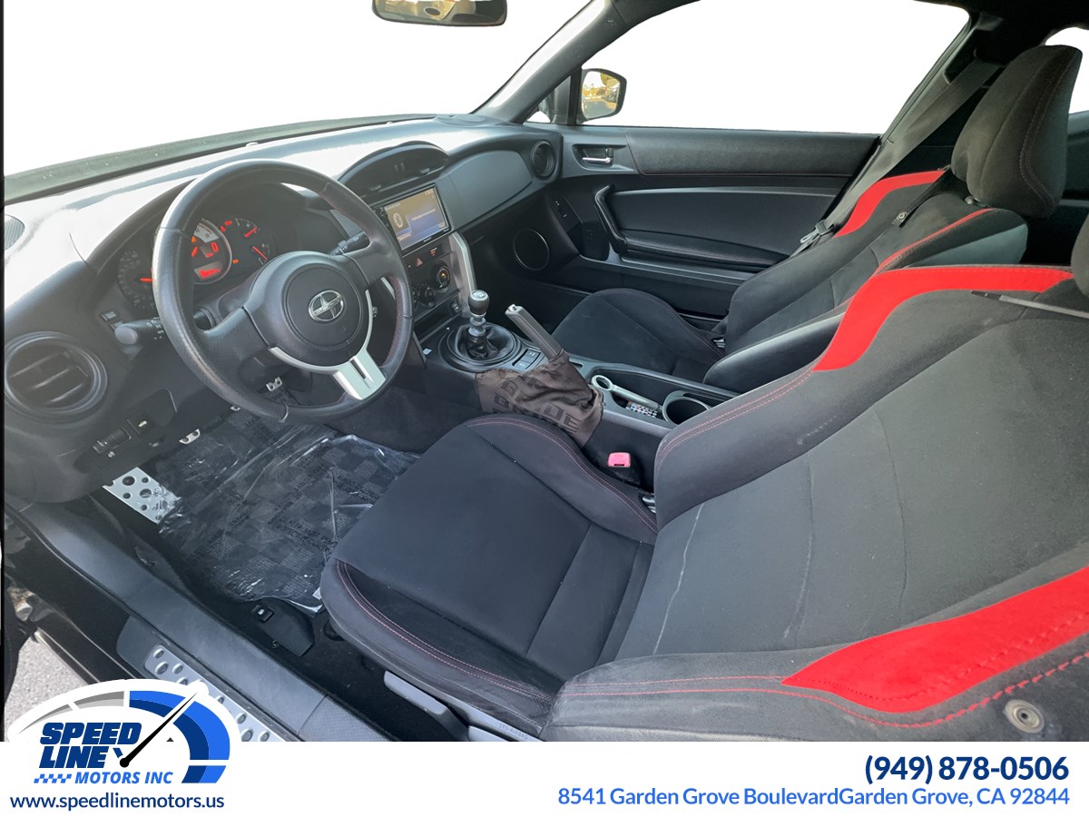 2016 Scion FR-S photo 9