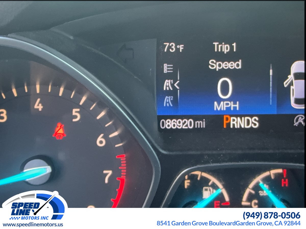 2017 Ford Escape Titanium photo 16