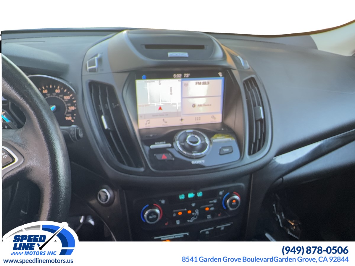 2017 Ford Escape Titanium photo 13