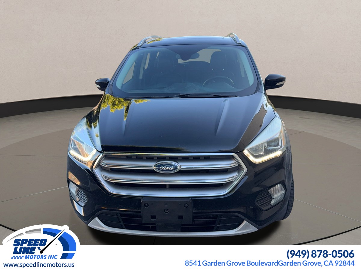 2017 Ford Escape Titanium photo 2