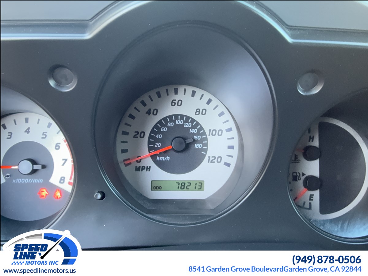 2004 Nissan Xterra XE photo 14