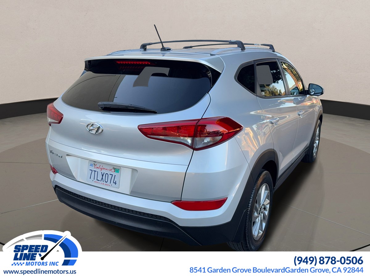2016 Hyundai Tucson SE photo 6