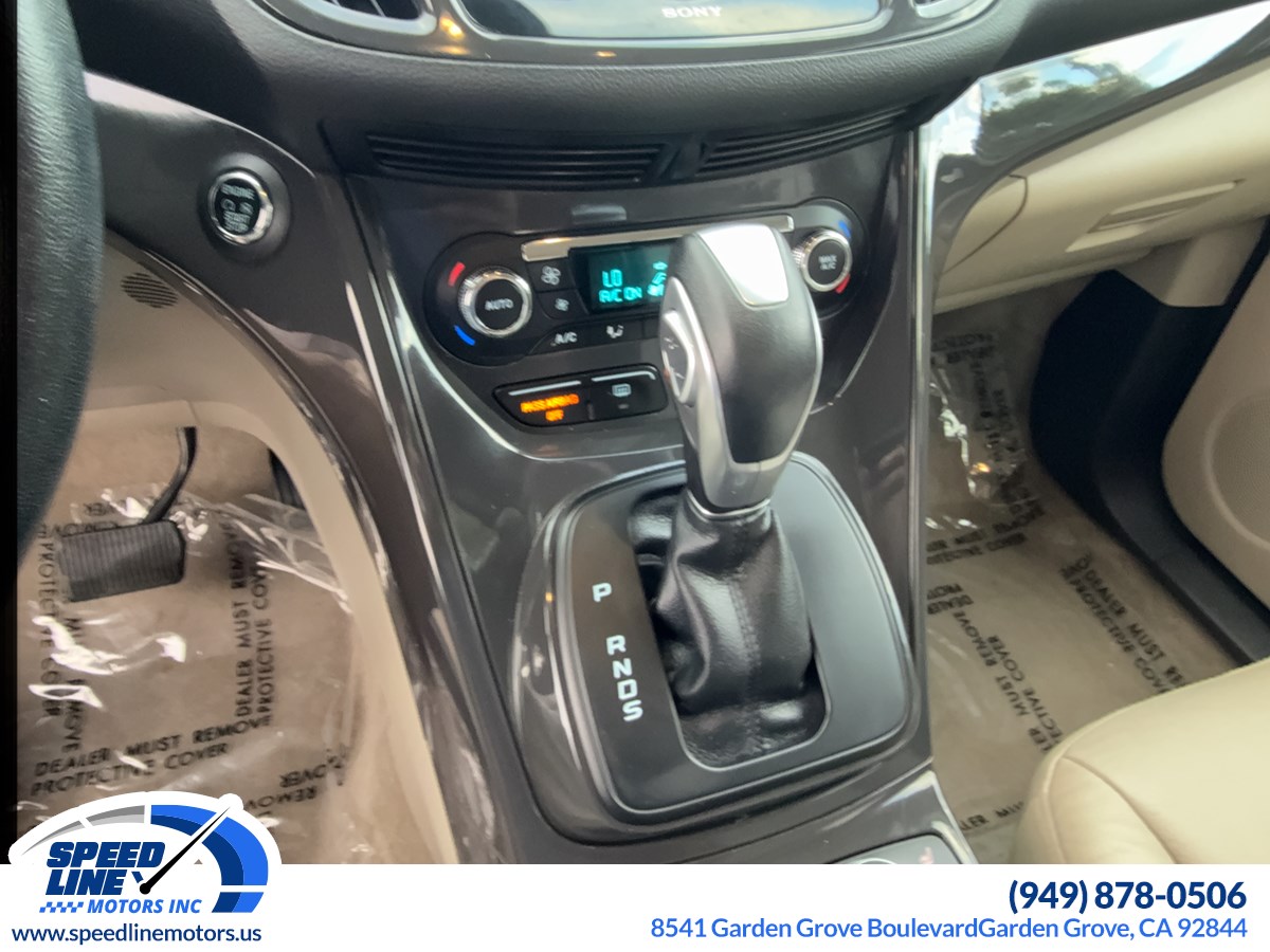 2016 Ford Escape Titanium photo 13