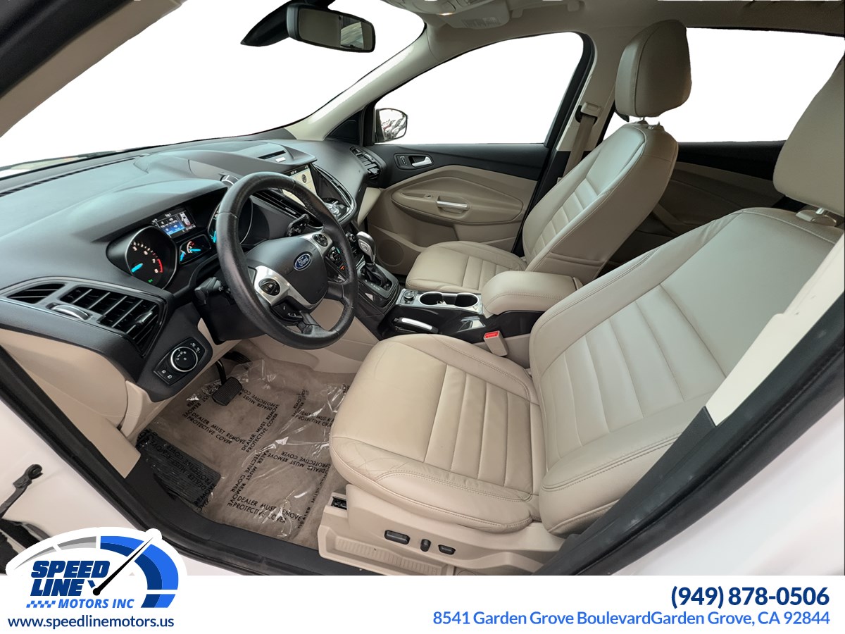 2016 Ford Escape Titanium photo 9