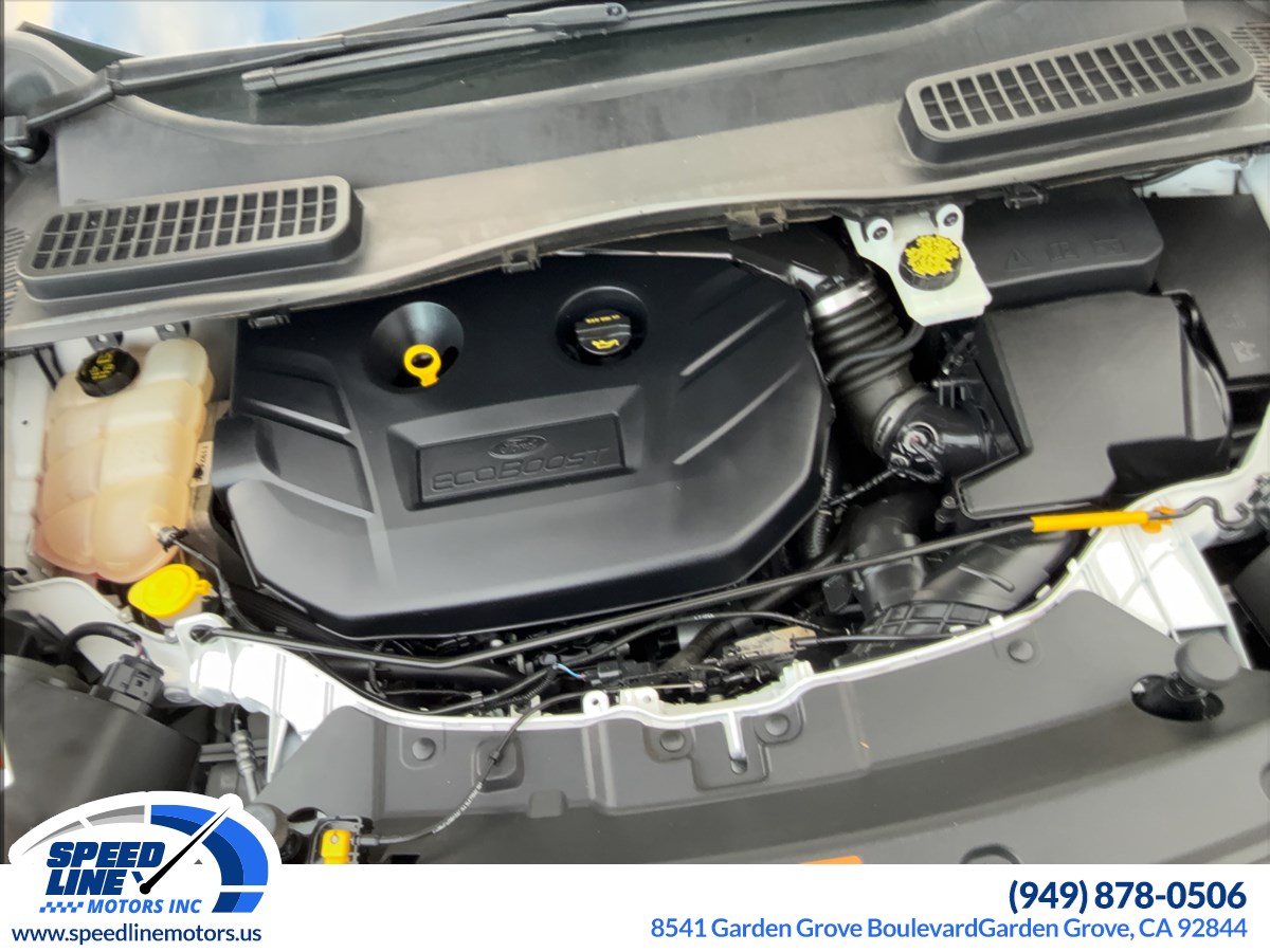 2016 Ford Escape Titanium photo 20