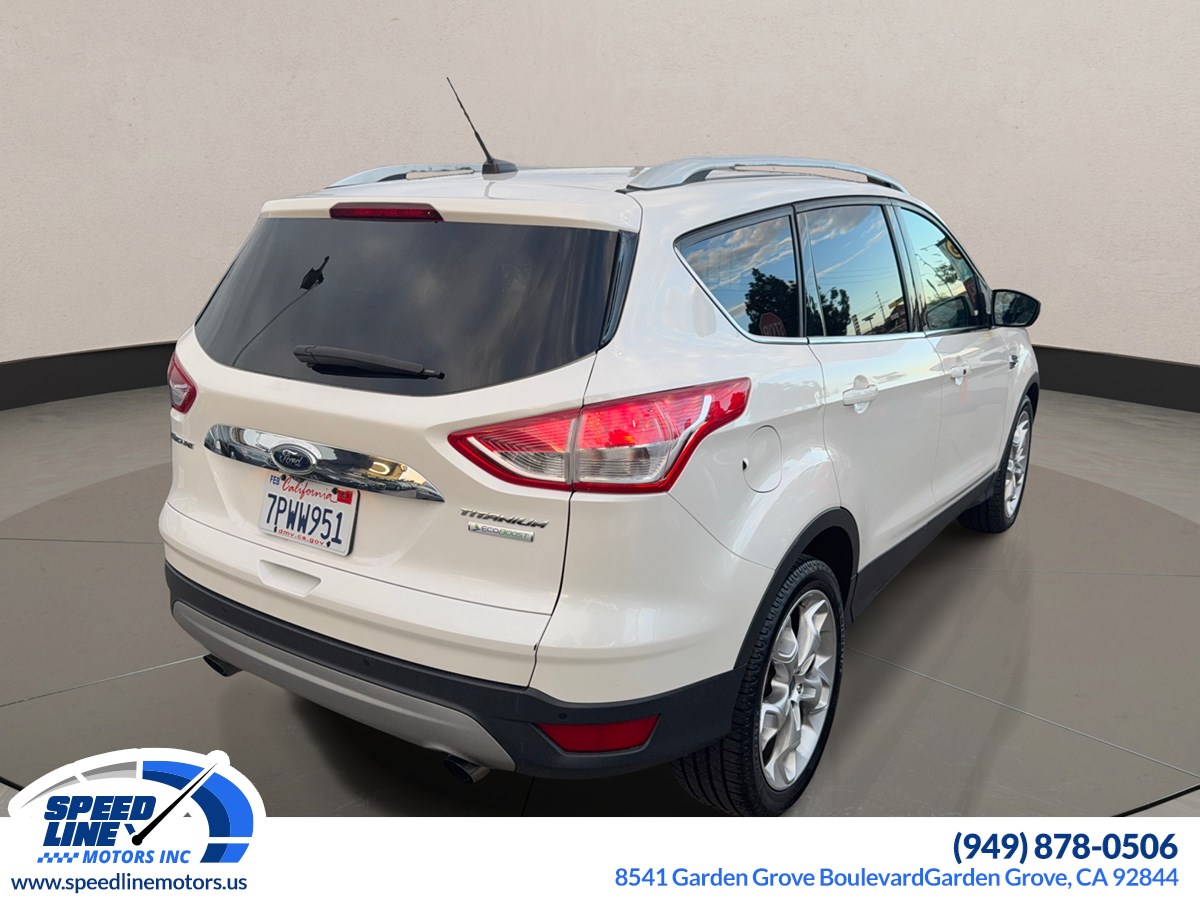 2016 Ford Escape Titanium photo 5