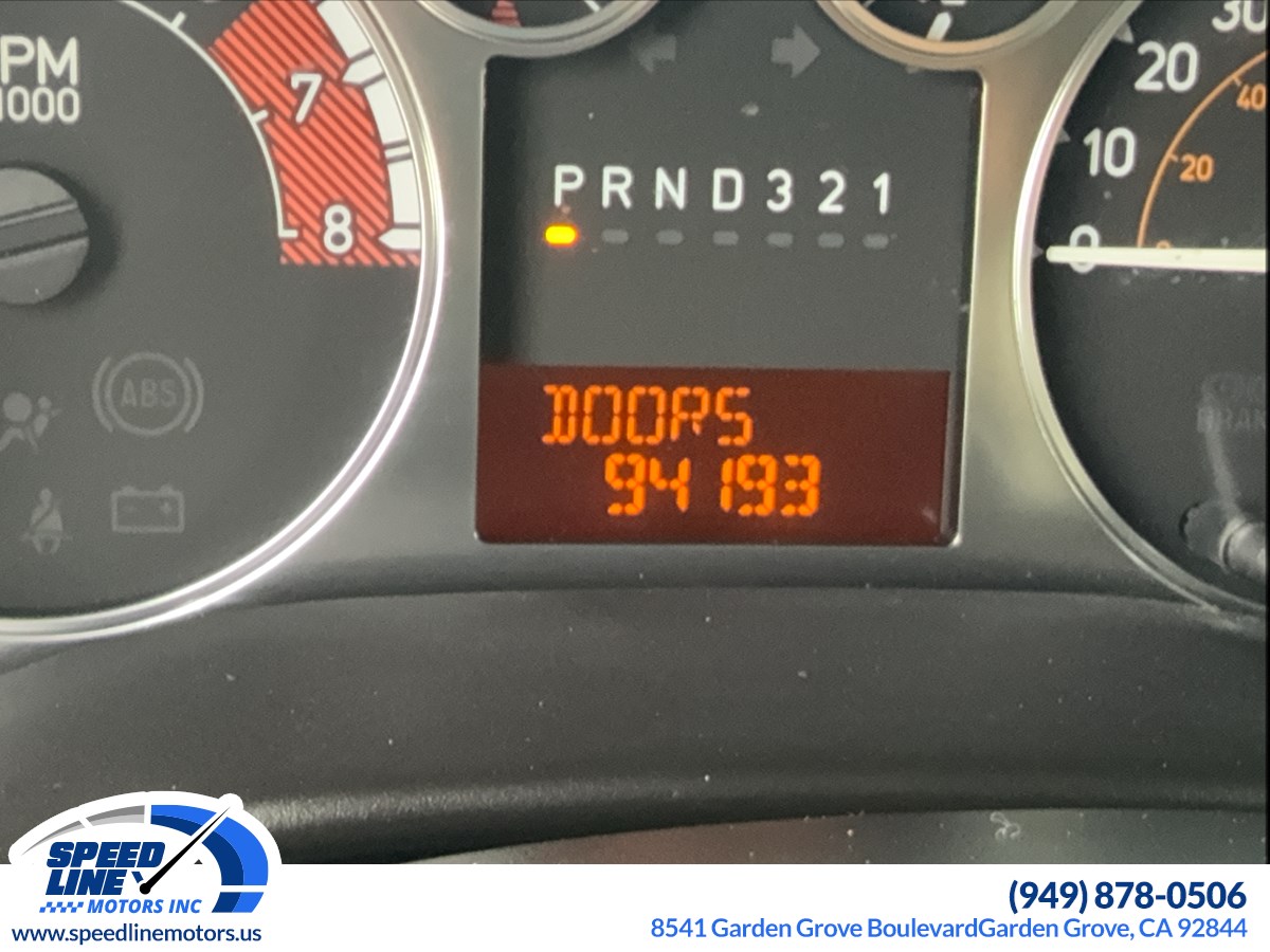 2006 Hummer H3 Luxury photo 13