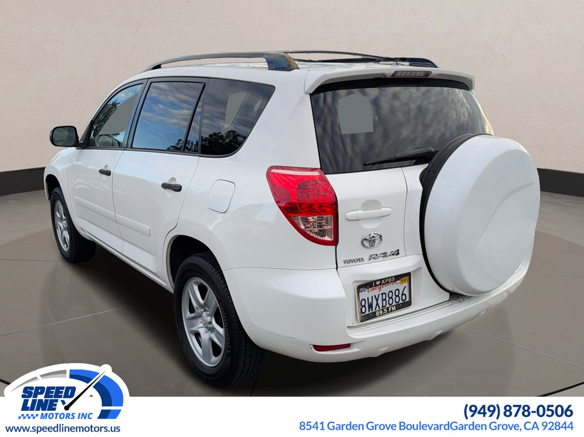 2007 Toyota RAV4 photo 3