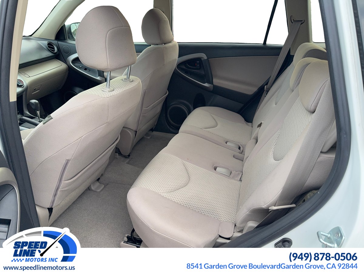 2007 Toyota RAV4 photo 8