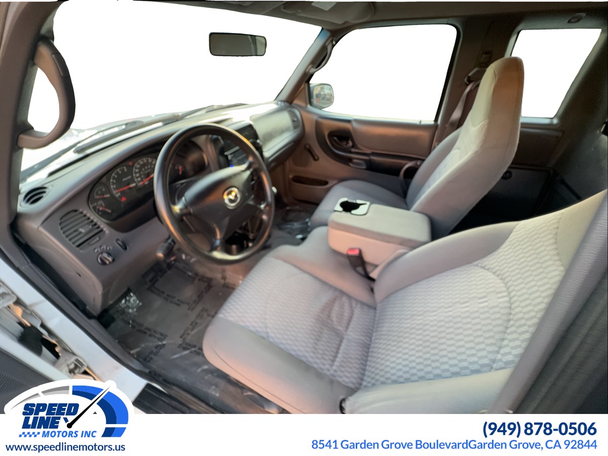 2003 Mazda B-Series SE photo 9