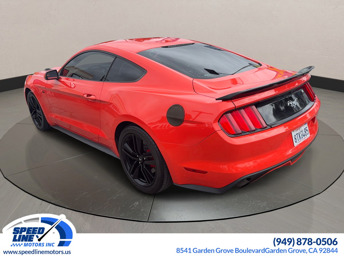 2015 Ford Mustang EcoBoost Premium photo 4