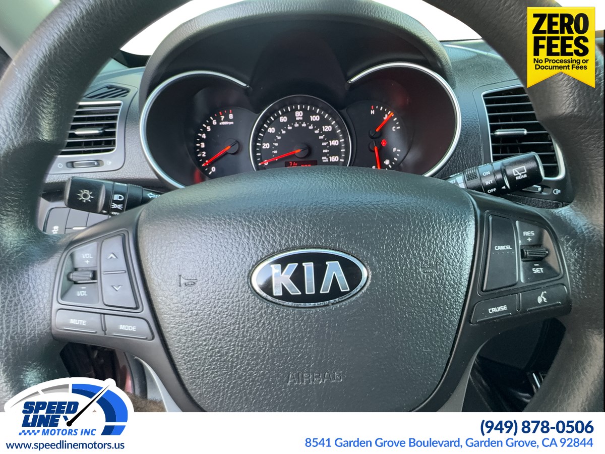 2015 Kia Sorento LX - Photo 16