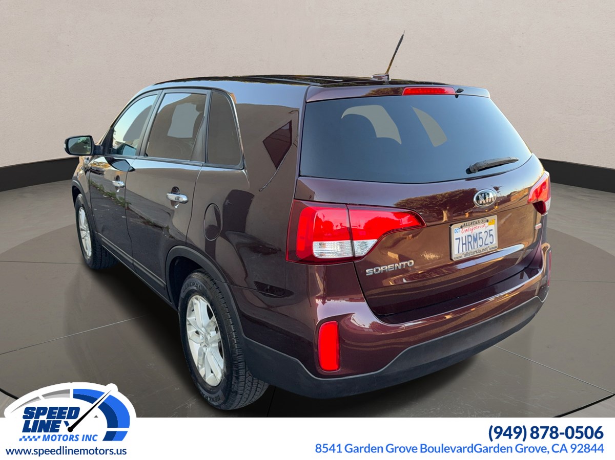2015 Kia Sorento LX photo 4