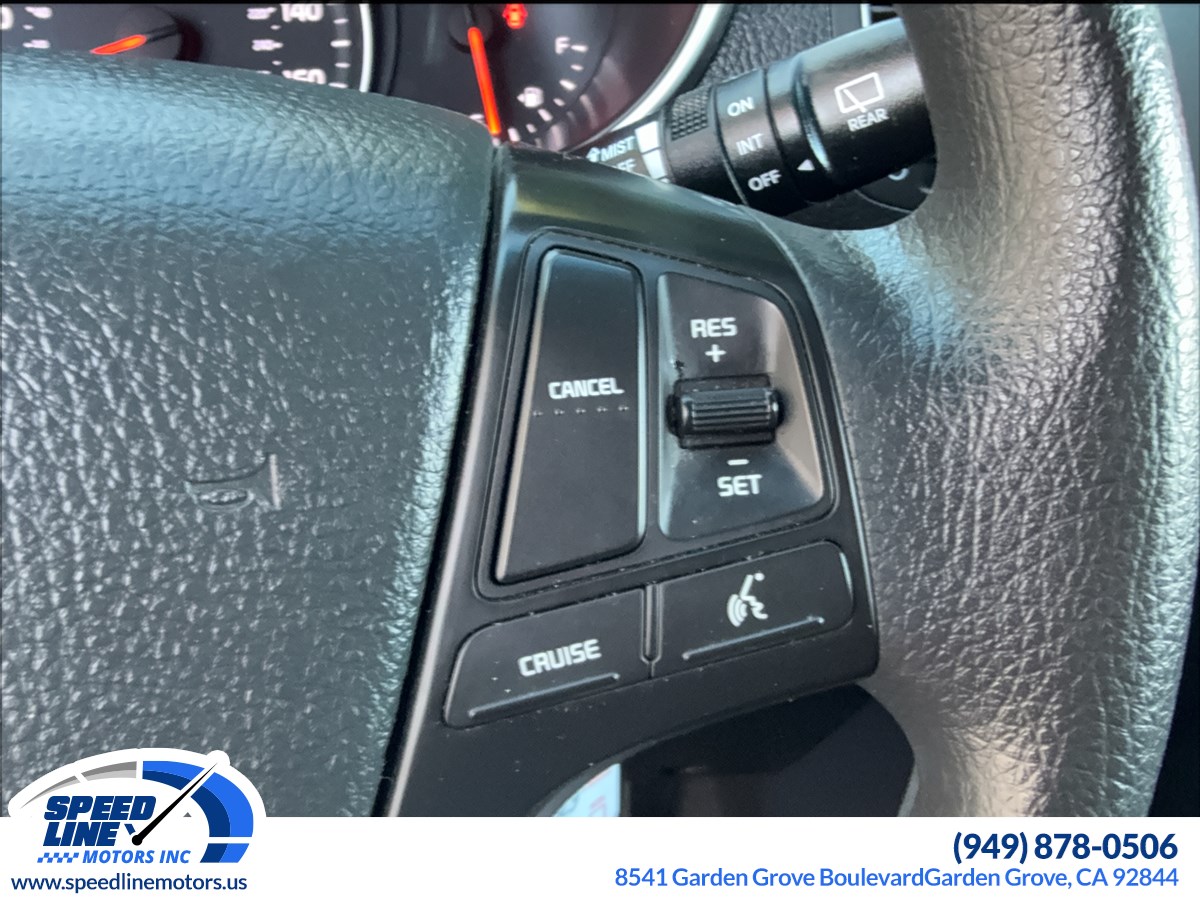 2015 Kia Sorento LX - Photo 17