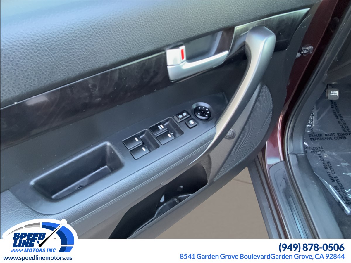 2015 Kia Sorento LX - Photo 11