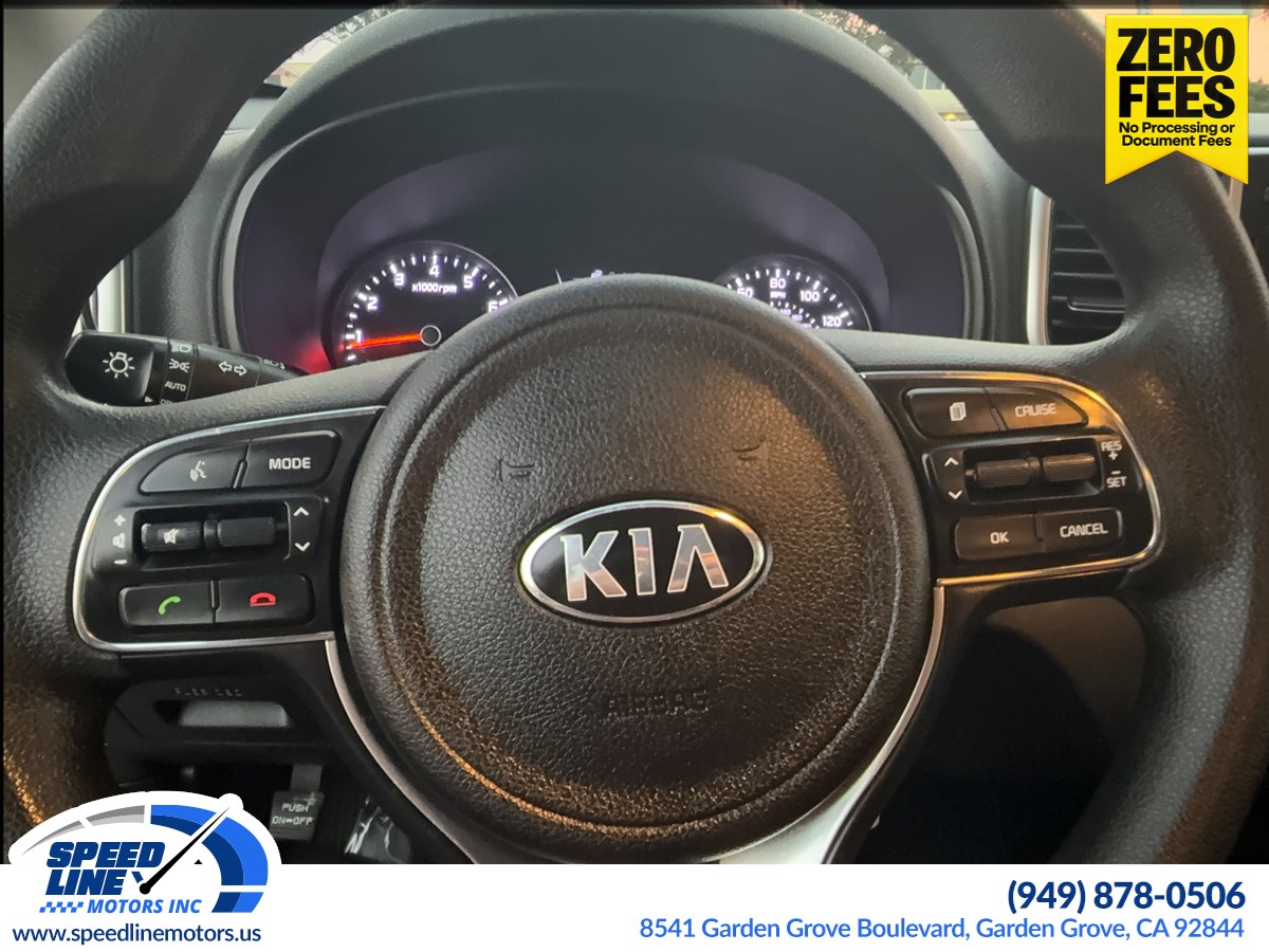 2017 Kia Sportage LX - Photo 17