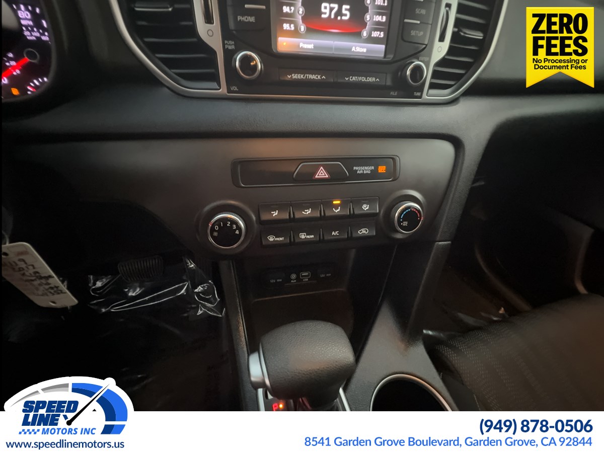 2017 Kia Sportage LX - Photo 13