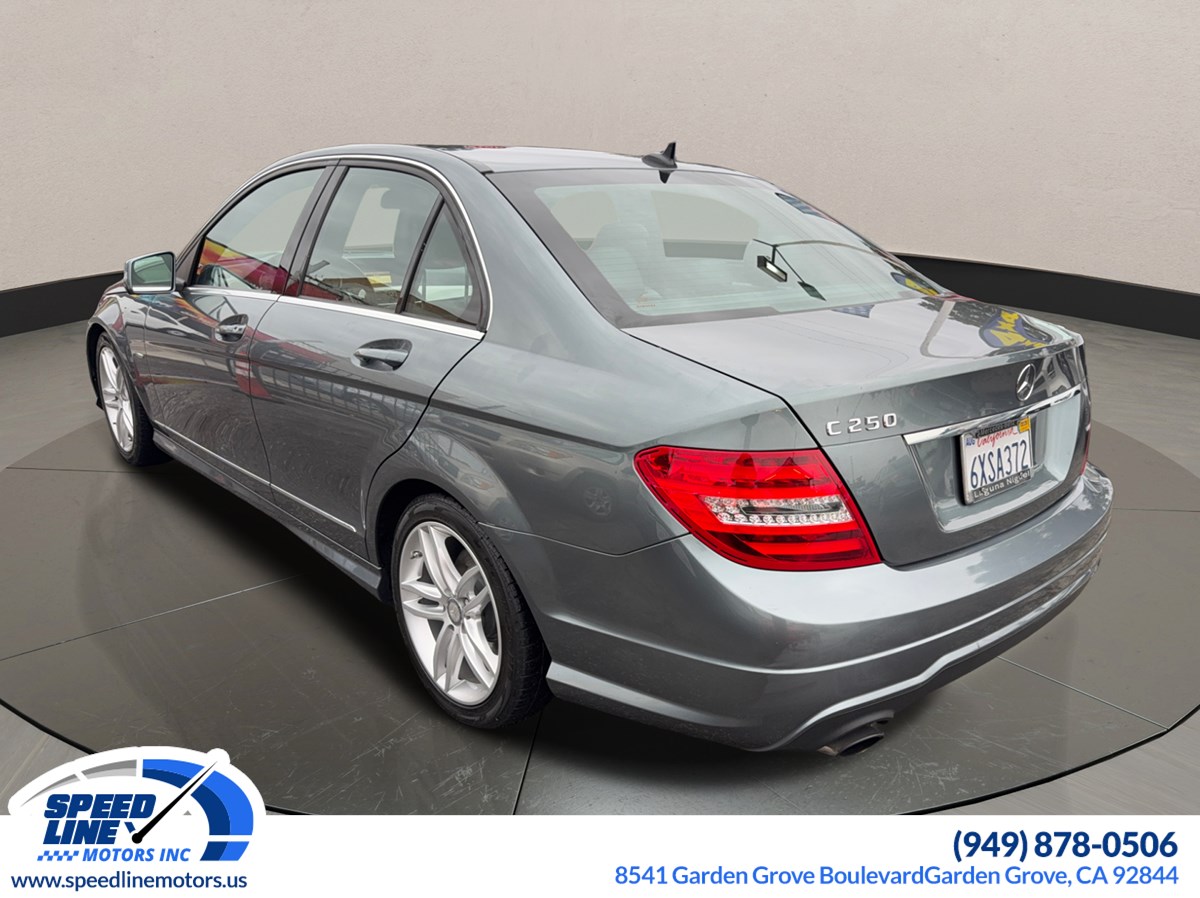 2012 Mercedes Benz C 250 Luxury Sedan photo 4