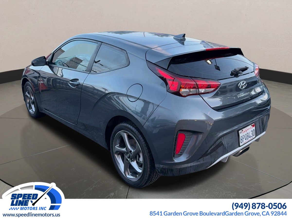 2020 Hyundai Veloster 2.0L Premium photo 3
