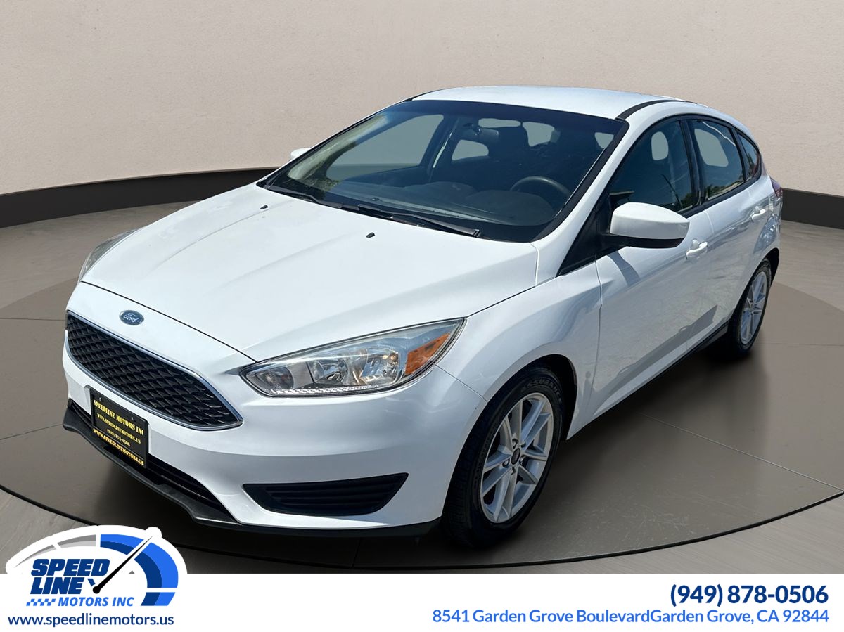 2018 Ford Focus SE FWD photo
