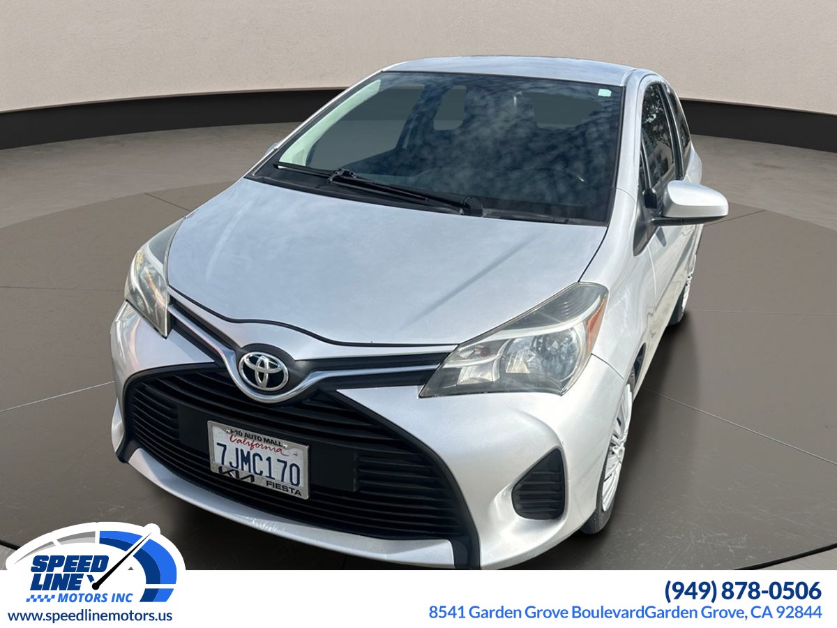 2015 Toyota Yaris L FWD photo