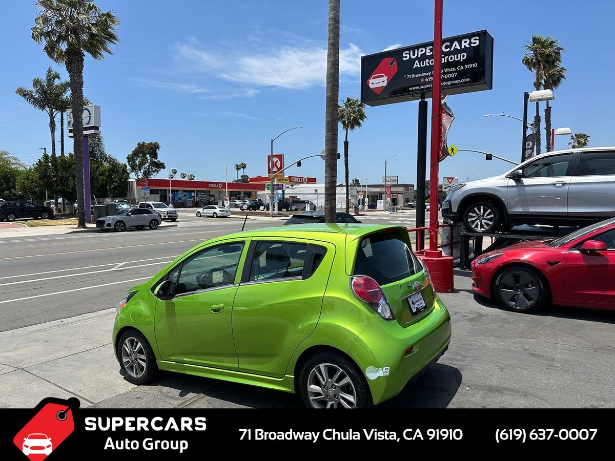 2015 Chevrolet Spark 2LT - Photo 5