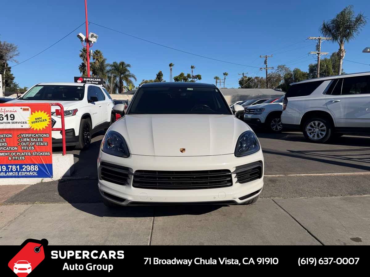 2022 Porsche Cayenne Coup Platinum Edition - Photo 2