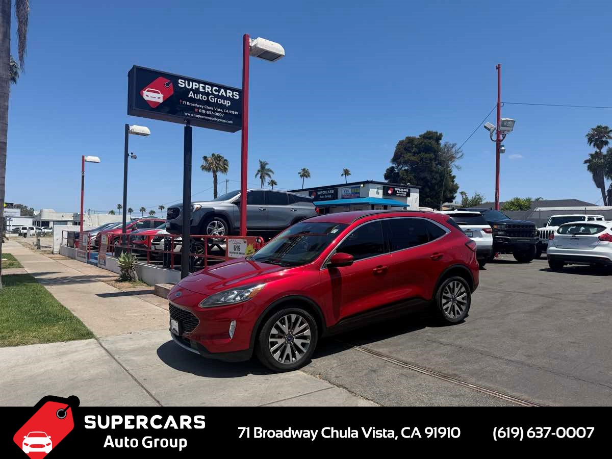 2020 Ford Escape Titanium AWD's photo