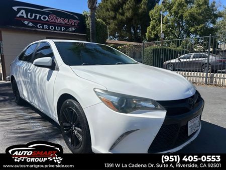 2015 Toyota Camry SE
