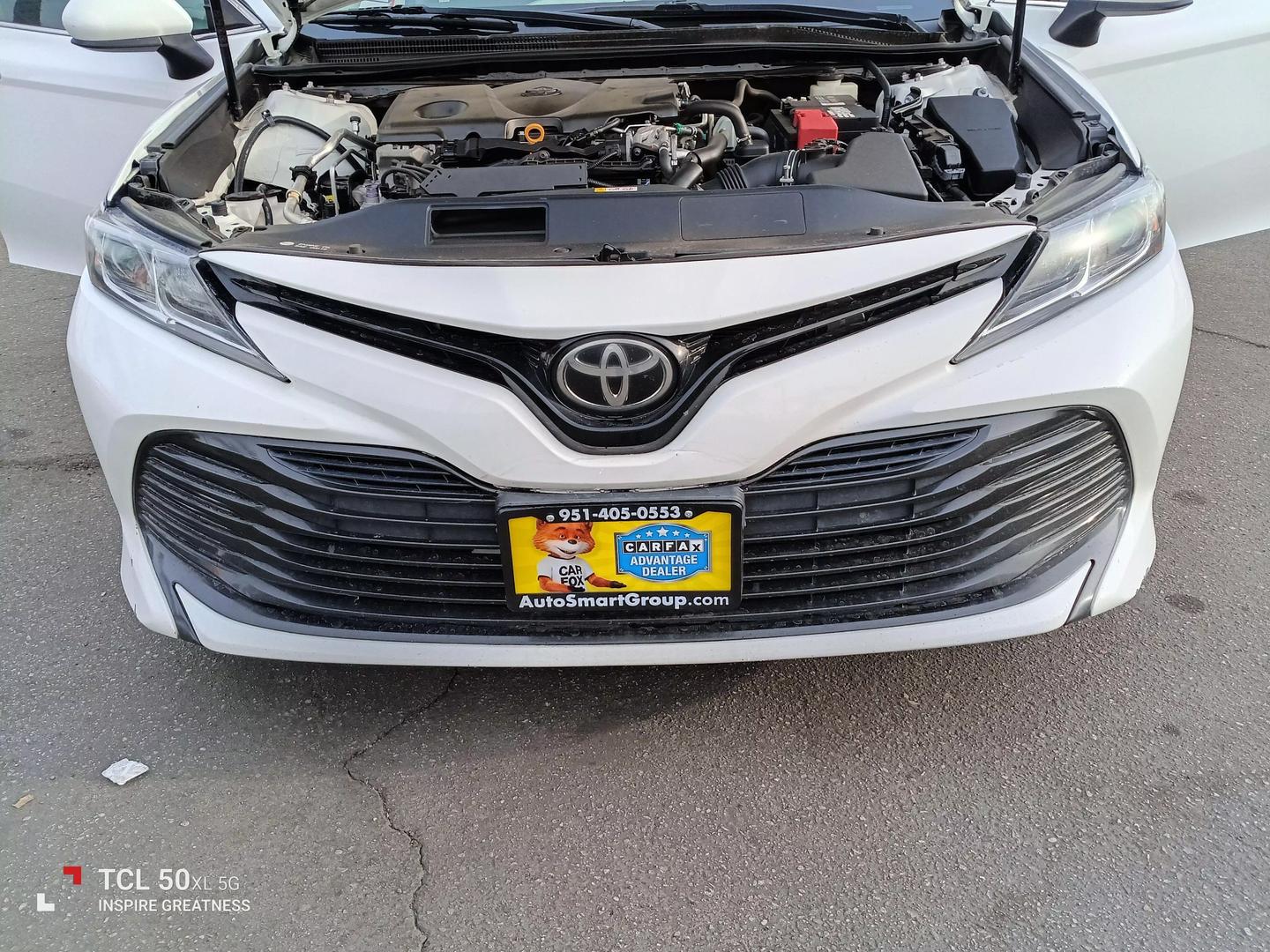 2018 Toyota Camry LE photo 11