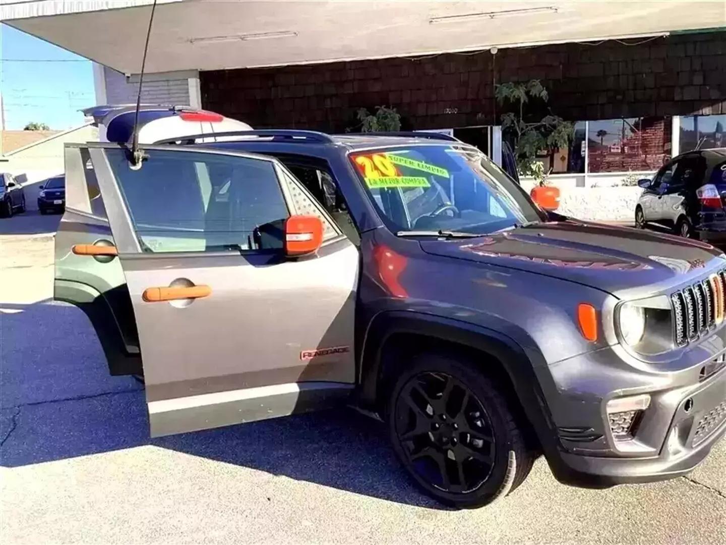 2020 Jeep Renegade Orange Edition photo 16