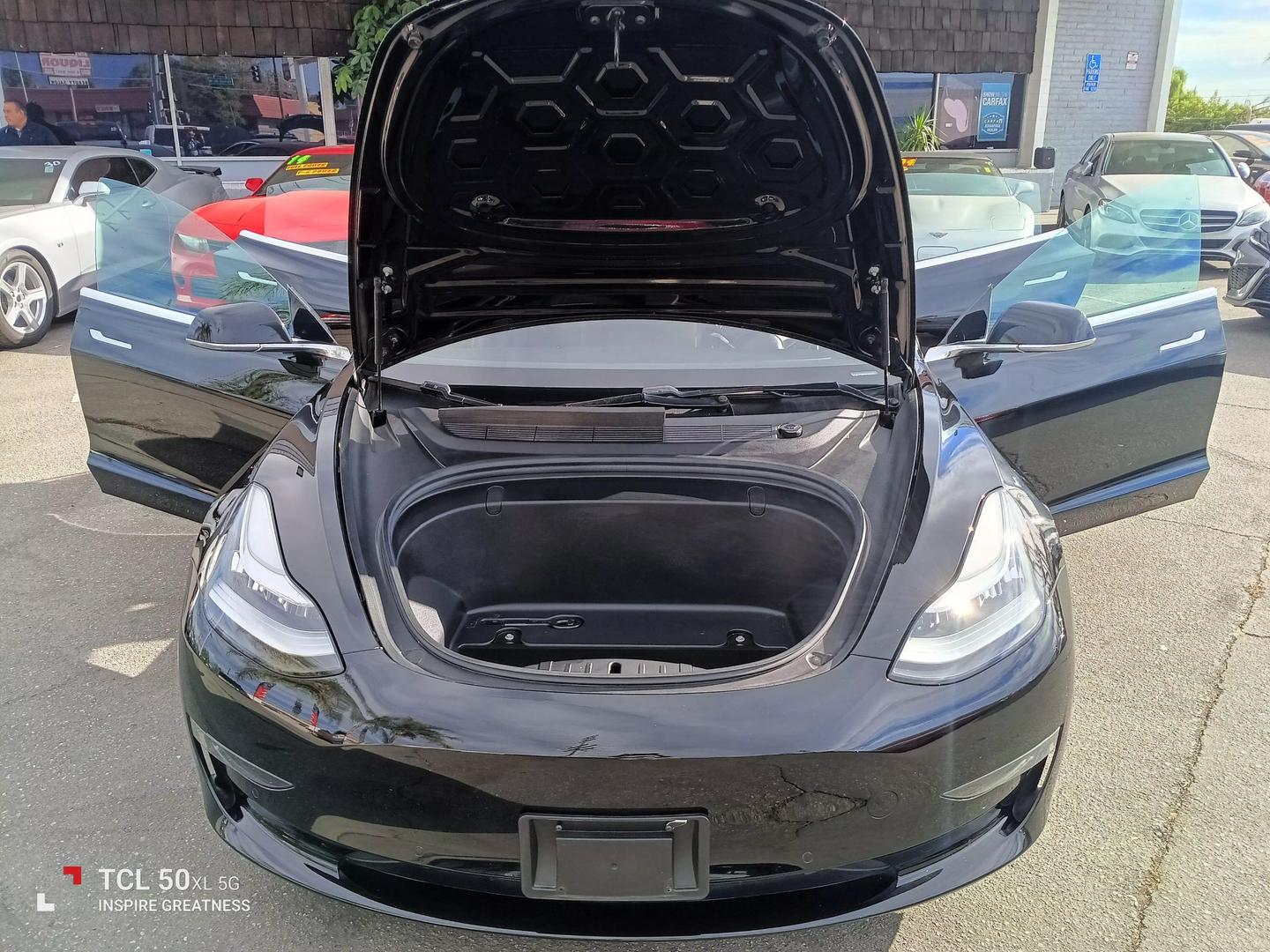 2018 Tesla Model 3 Long Range photo 10