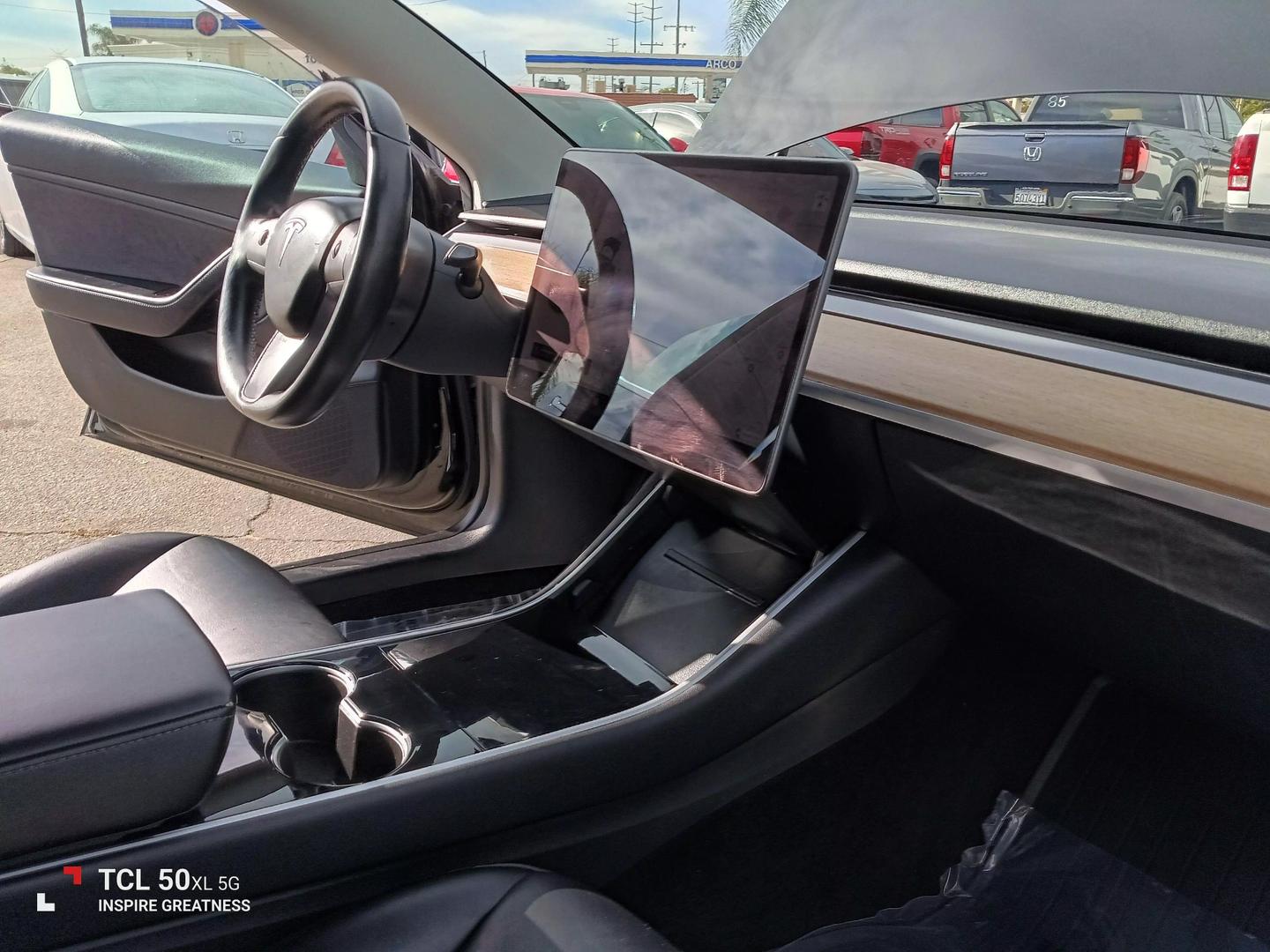 2018 Tesla Model 3 Long Range photo 28