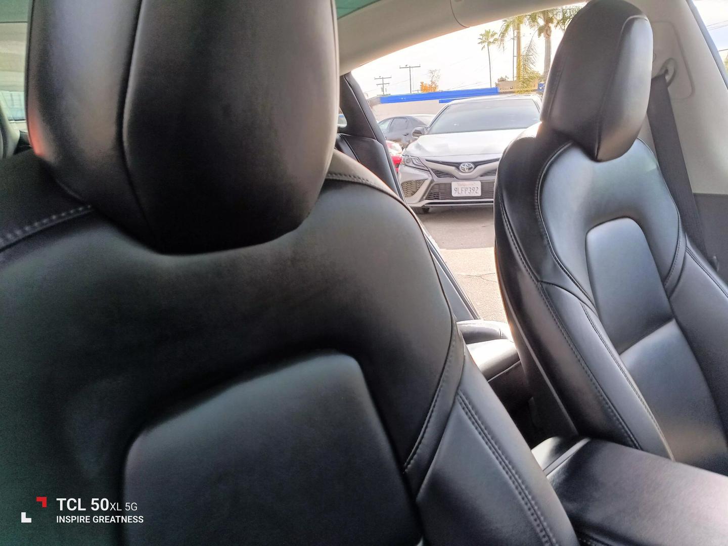 2018 Tesla Model 3 Long Range photo 29