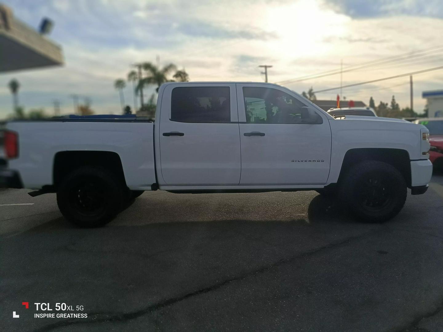 2018 Chevrolet Silverado 1500 Custom photo 8