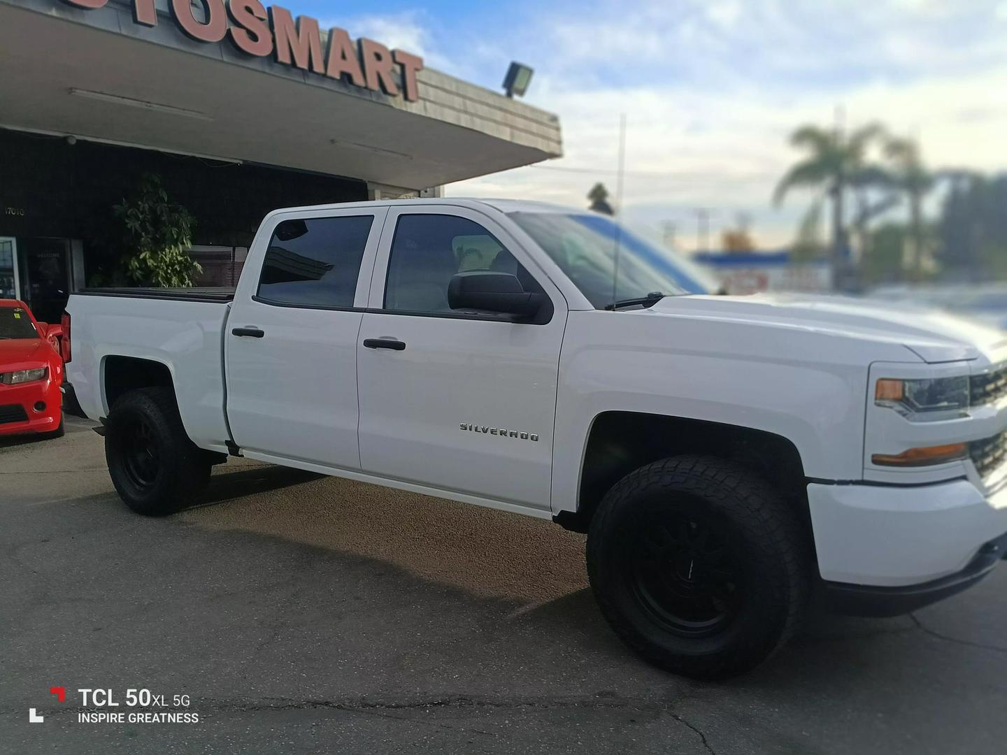 2018 Chevrolet Silverado 1500 Custom photo 9