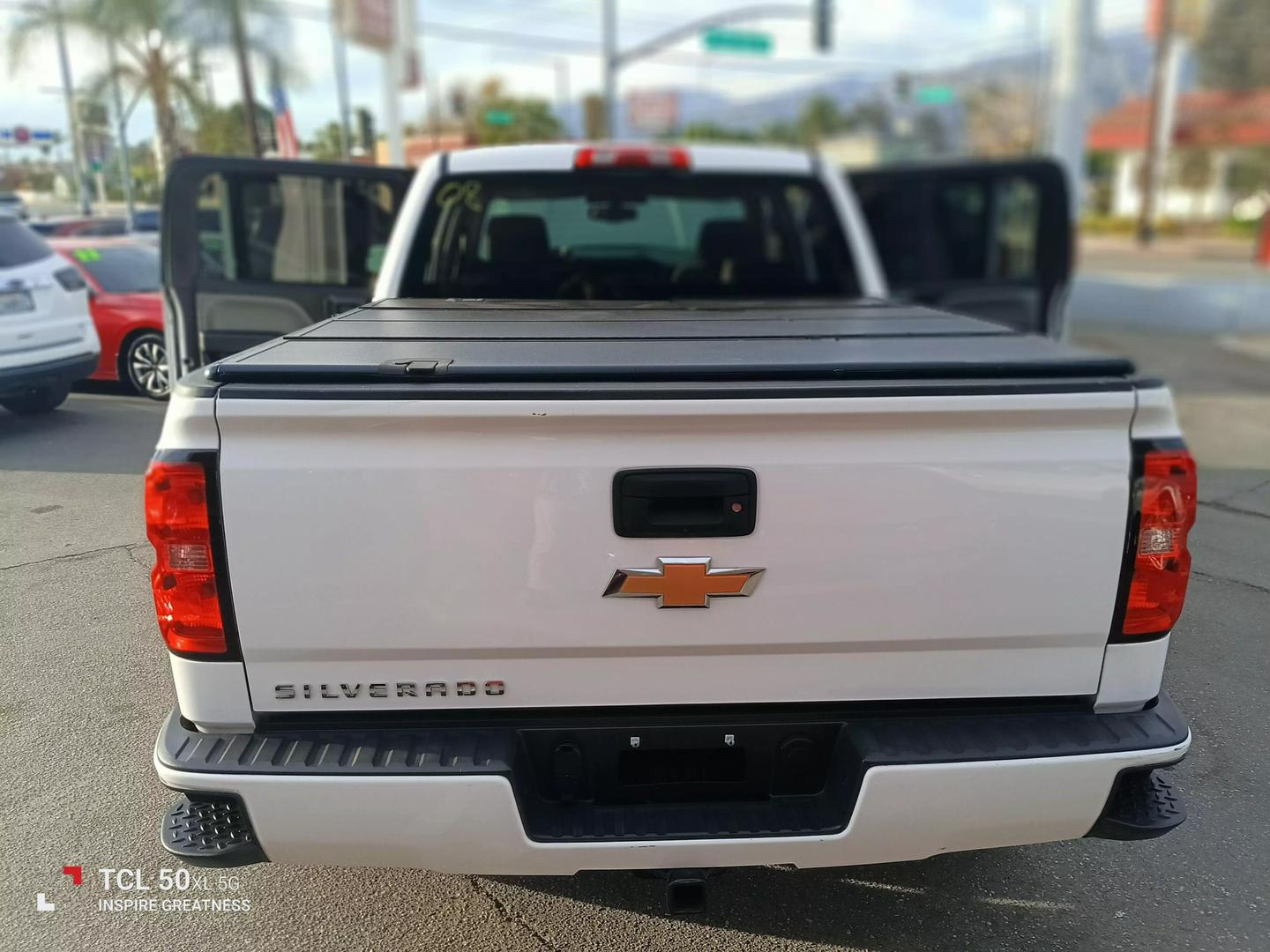 2018 Chevrolet Silverado 1500 Custom photo 16