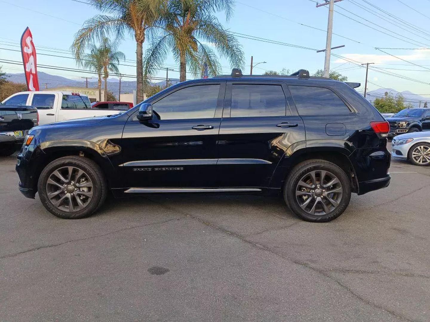 2018 Jeep Grand Cherokee High Altitude photo 4