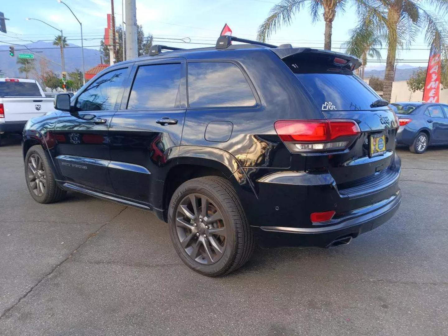 2018 Jeep Grand Cherokee High Altitude photo 5