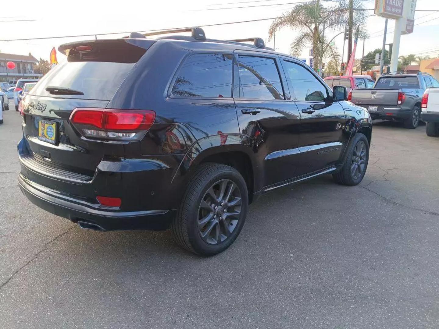 2018 Jeep Grand Cherokee High Altitude photo 7