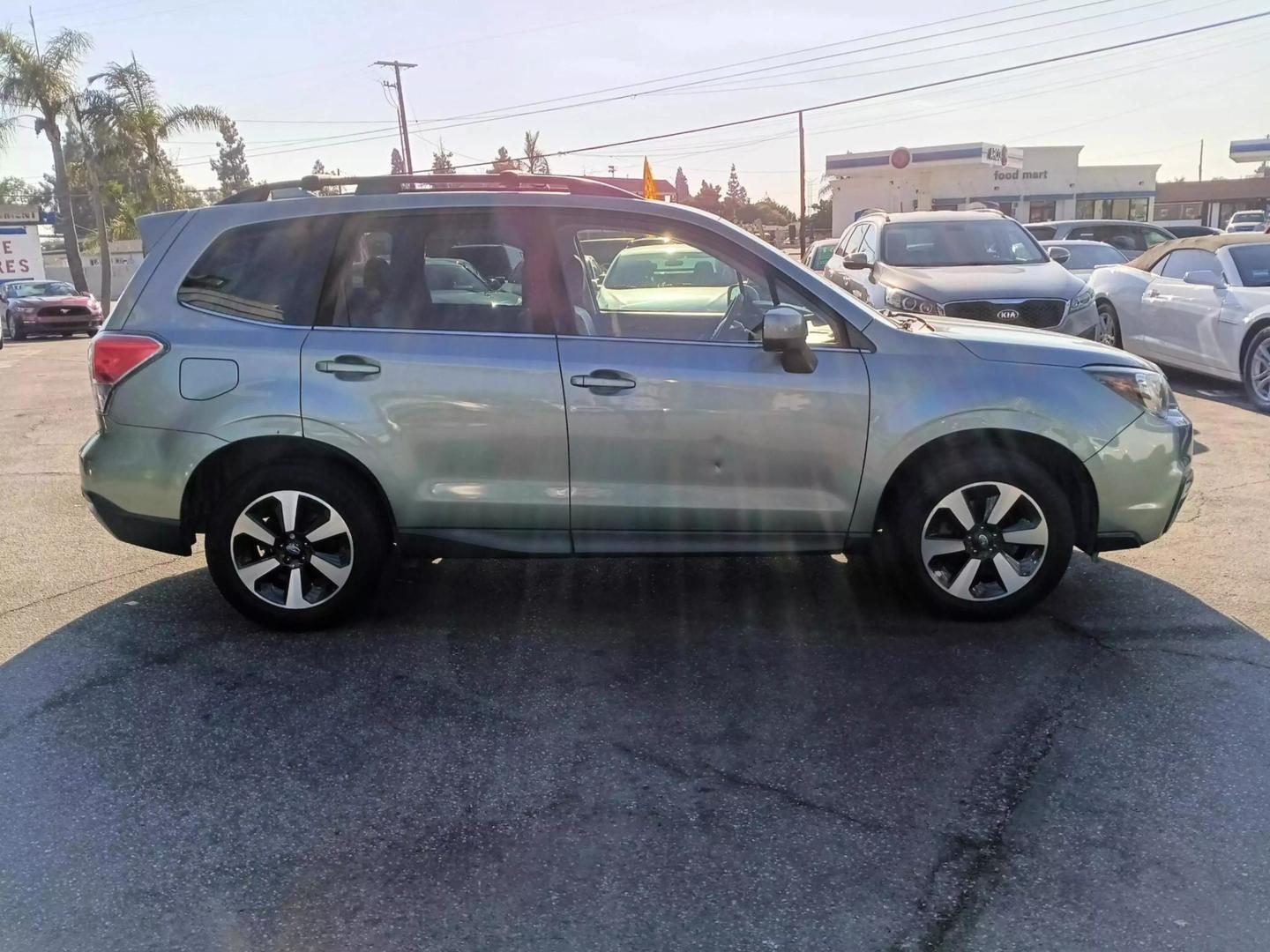 2018 Subaru Forester Limited photo 8