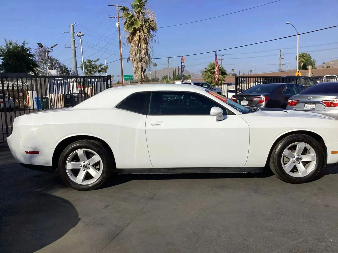 2014 Dodge Challenger SXT - Photo 8