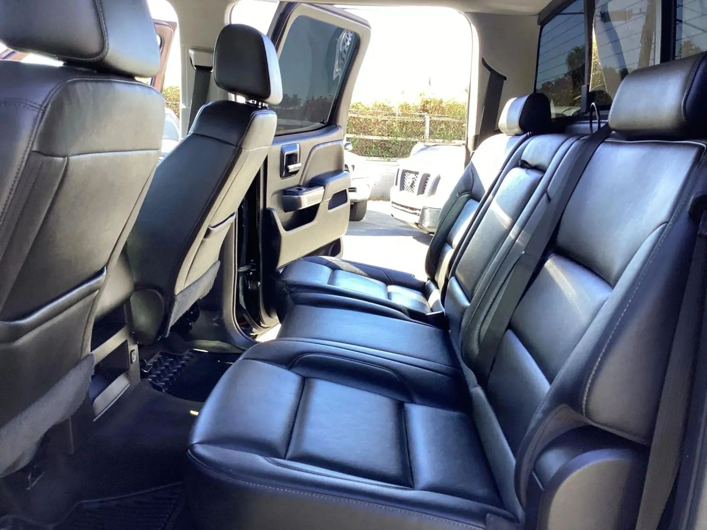 2018 Chevrolet Silverado 1500 LTZ - Photo 26