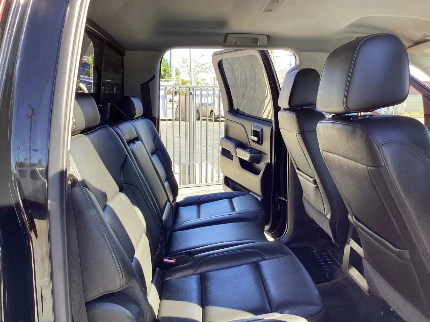 2018 Chevrolet Silverado 1500 LTZ - Photo 28