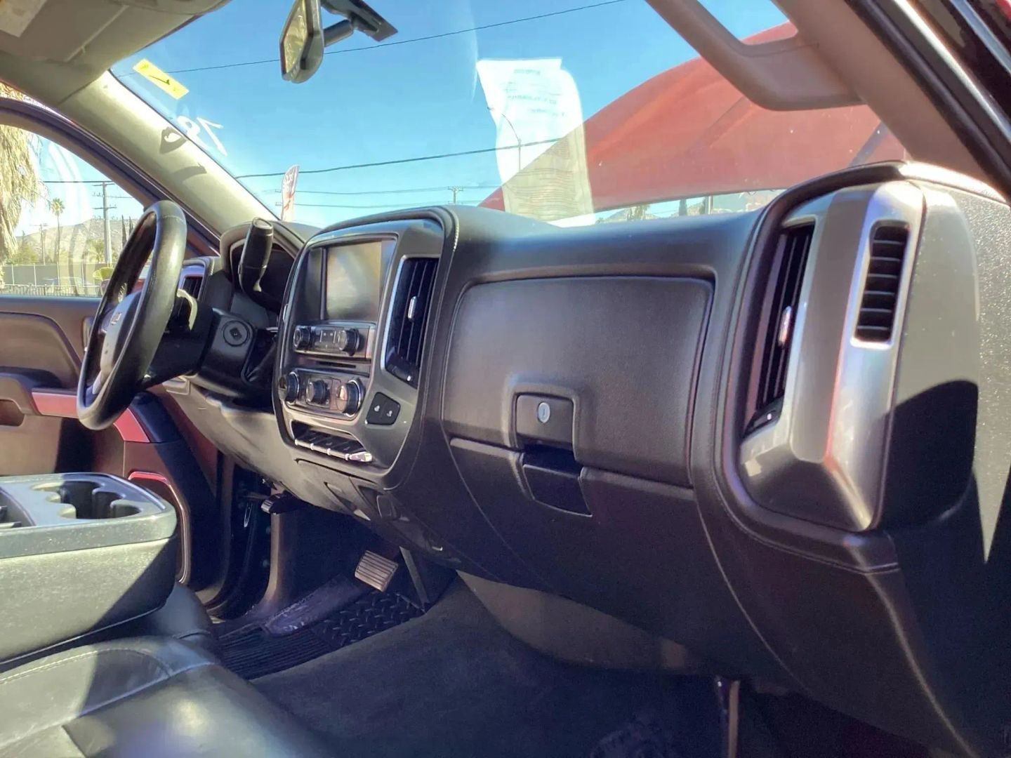 2018 Chevrolet Silverado 1500 LTZ - Photo 31