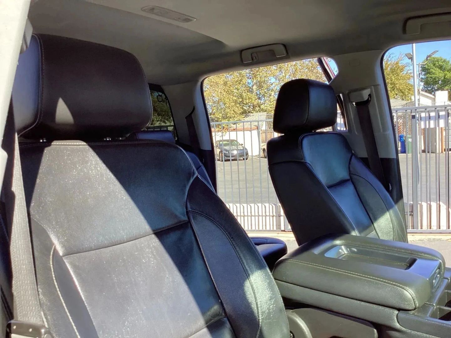 2018 Chevrolet Silverado 1500 LTZ - Photo 32