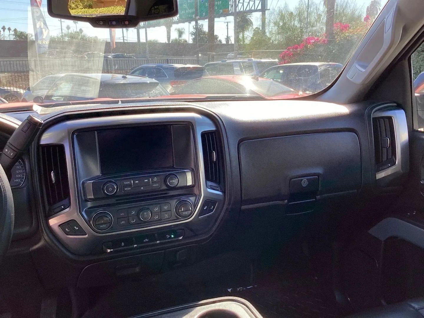 2018 Chevrolet Silverado 1500 LTZ - Photo 33